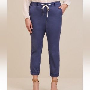 Torrid Pull on Stretch Straight Twill Pants
